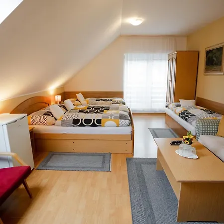 Harmonia * Lipótszentmiklós